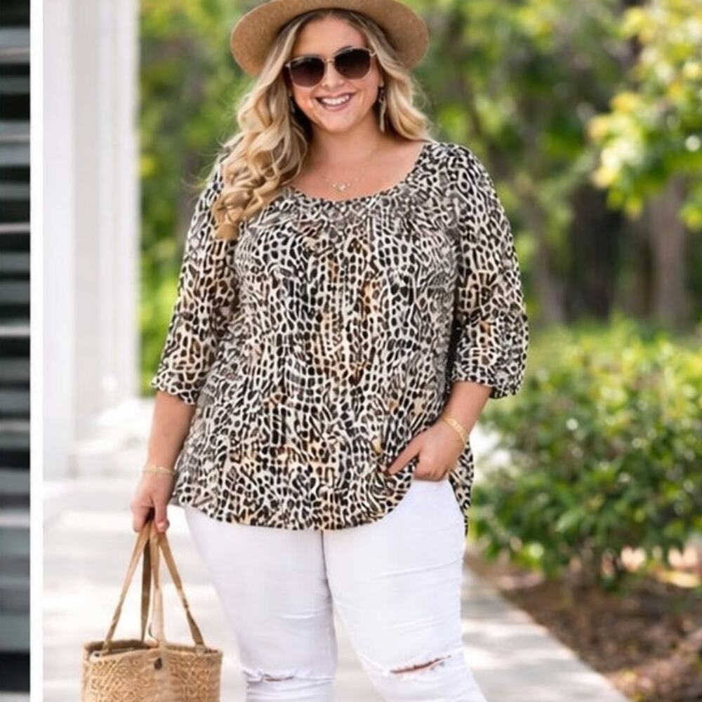 ❤️2/$12 White Stag Women's Animal Print Tunic Top, Size 2X